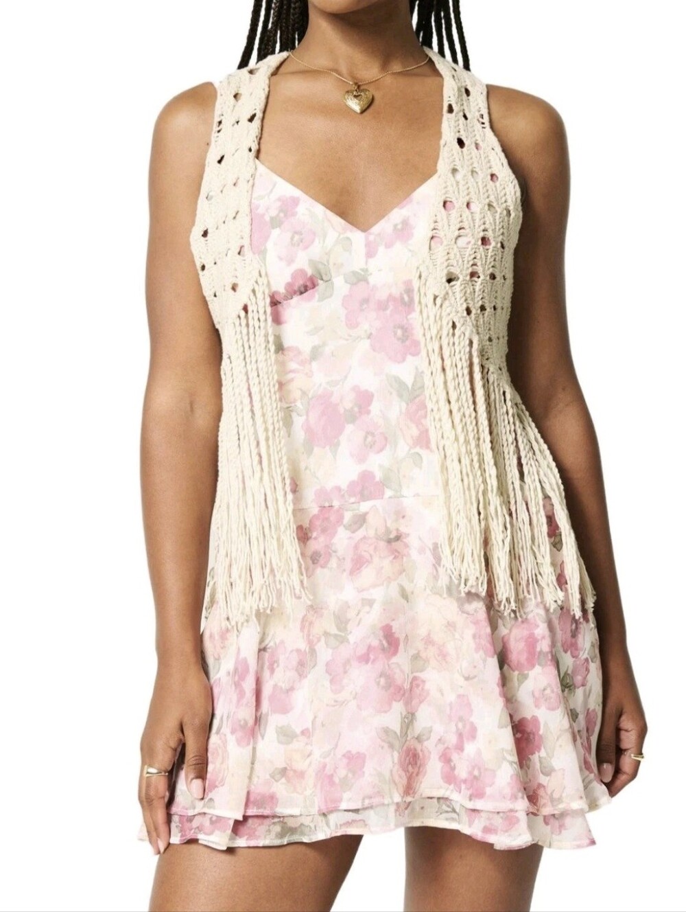Hollister Crochet Fringe Vest in Cream Size XL Like New